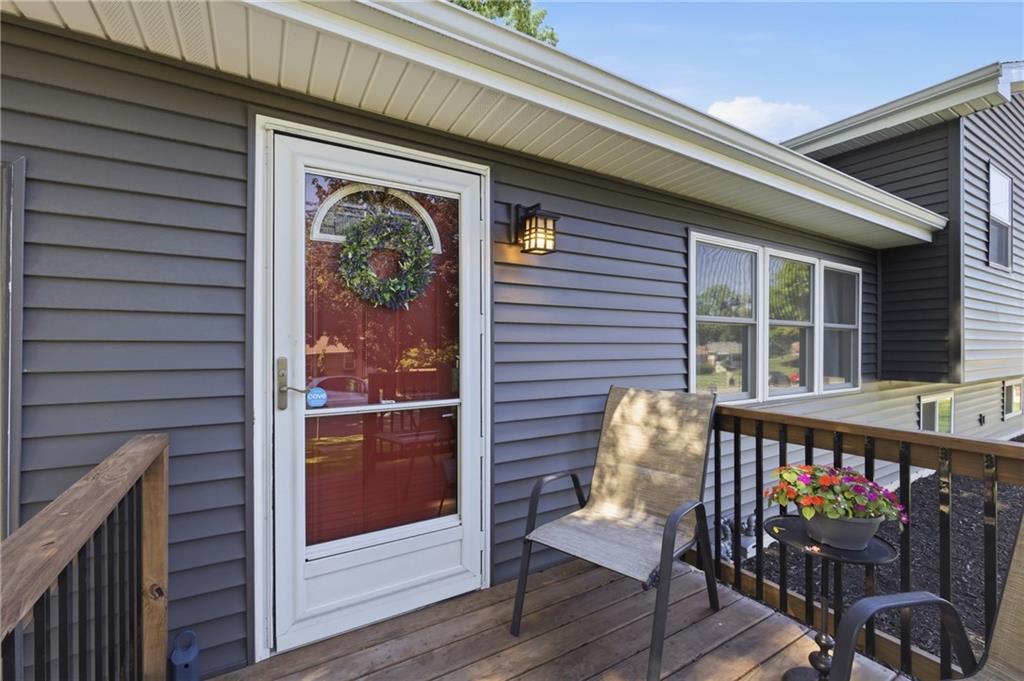1522 Frankie Lane