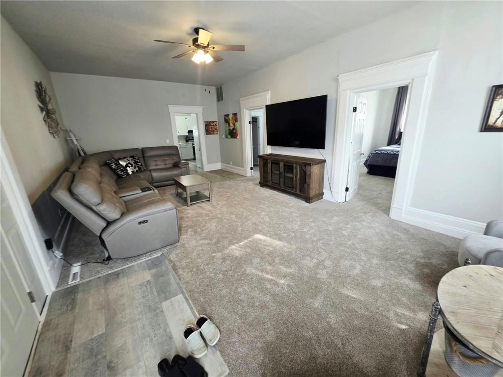 224 W 23rd Street