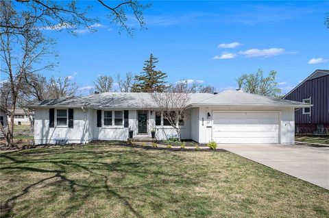 6910 W 66th Street, Overland Park, KS 66202 - MLS#: 2538971