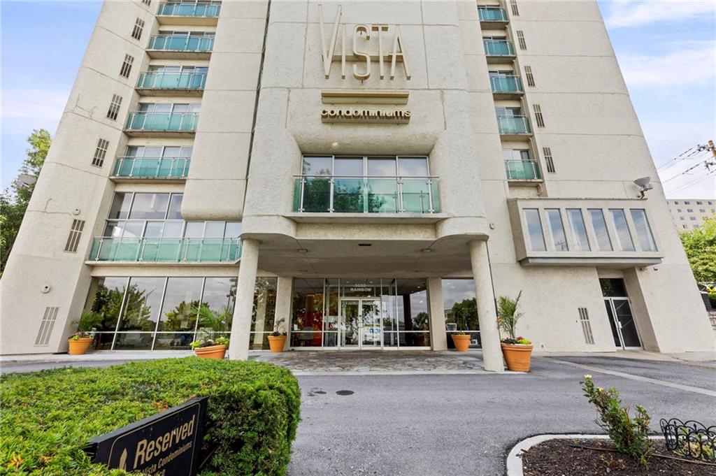 3838 Rainbow Boulevard 1402