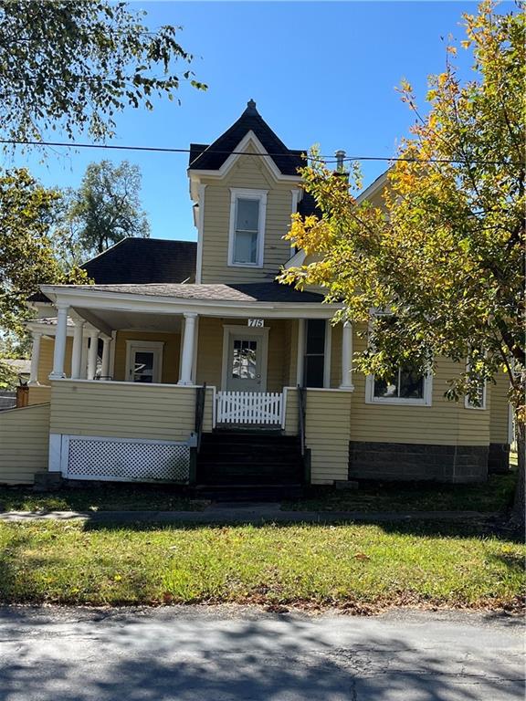 715 W 4th Street