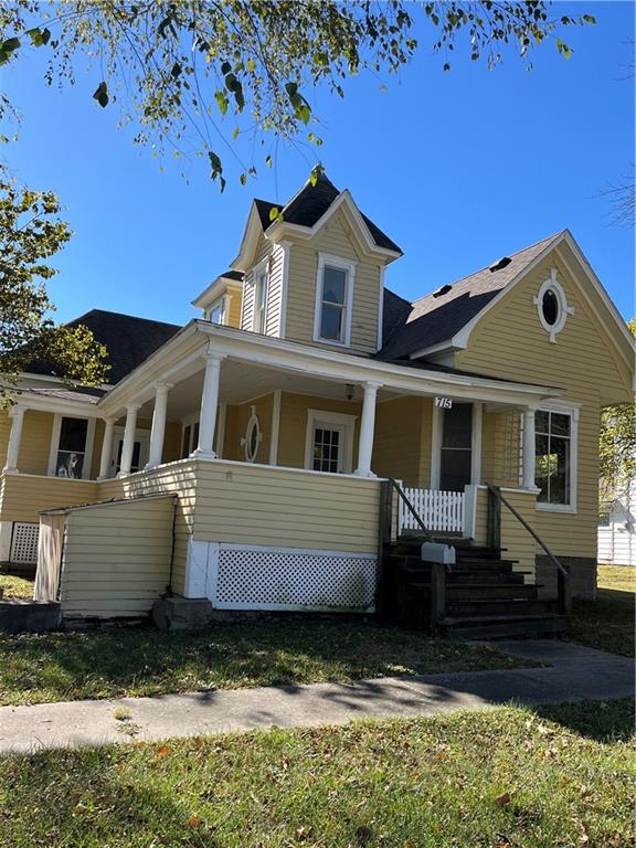 715 W 4th Street