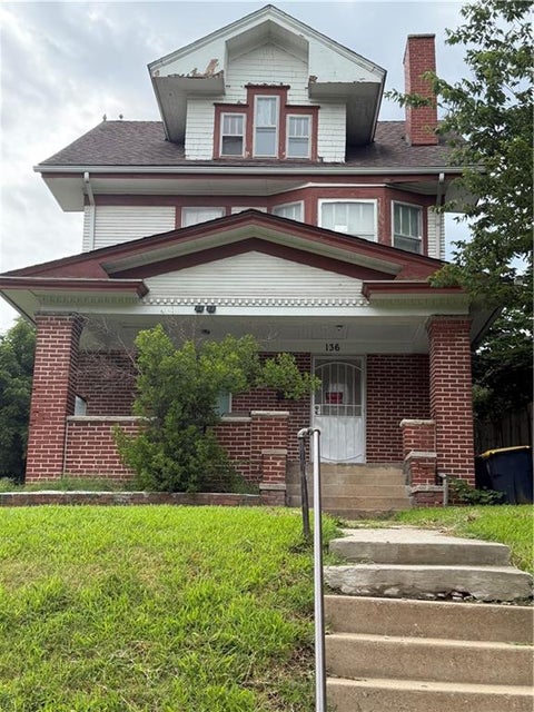 Photo of 136 Spruce Avenue, Kansas City, MO 64123 (MLS # 2627158)