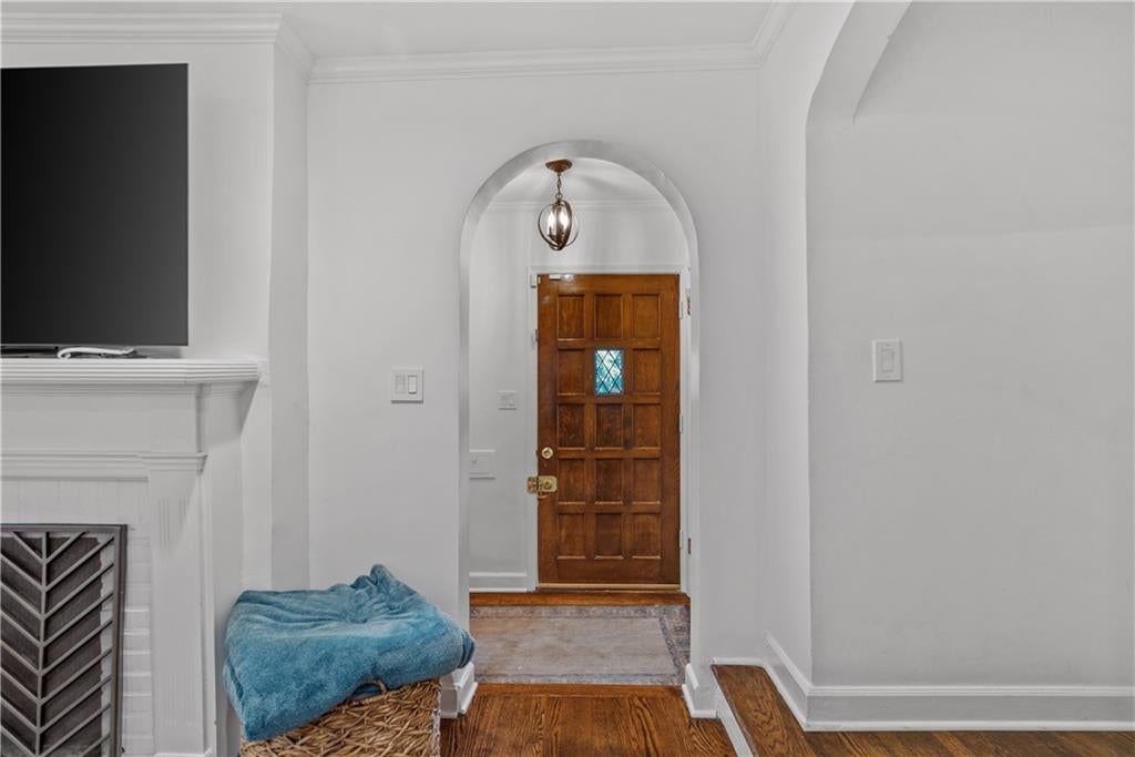1260 W 72nd Street