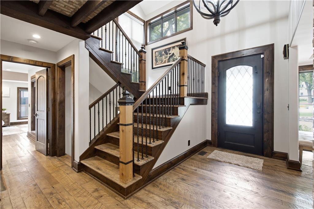 3505 SHAWNEE MISSION Parkway