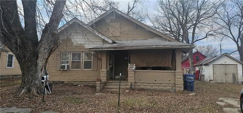 MLS: 2608463