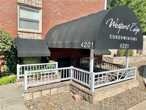 4211 Clark Avenue Unit 3, Kansas City, MO 64111 - MLS#: 2569801