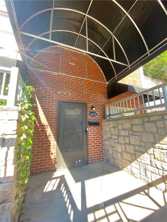 4211 Clark Avenue 3