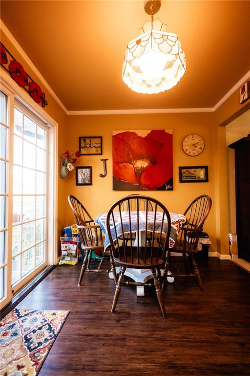 St Joseph, Missouri 64506, United States, 3 Bedrooms Bedrooms, ,2 BathroomsBathrooms,Residential,Active,248928