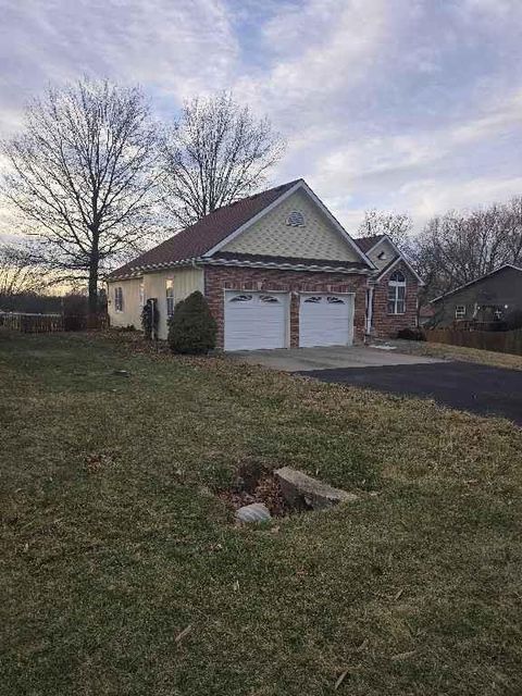 1204 N Elm Street, Louisburg, KS 66053 - MLS#: 2603769