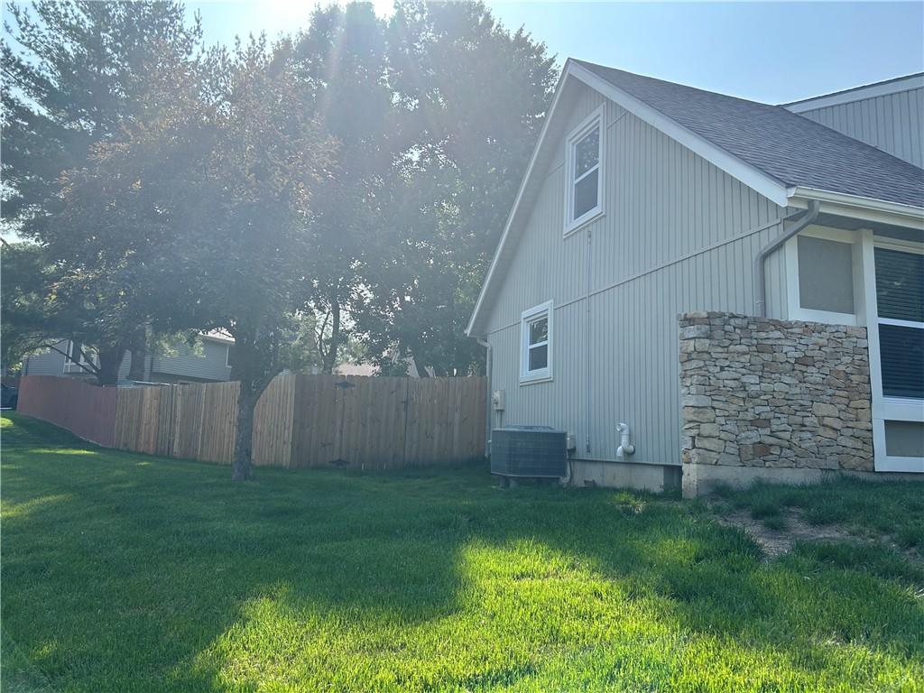 5126 Briarwood Lane