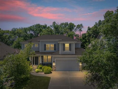 9154 Shady Bend Road Lenexa KS 66227