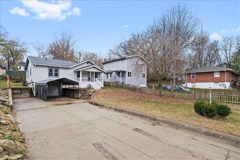 9421 E 15th Street, Independence, MO 64052 - MLS#: 2589208