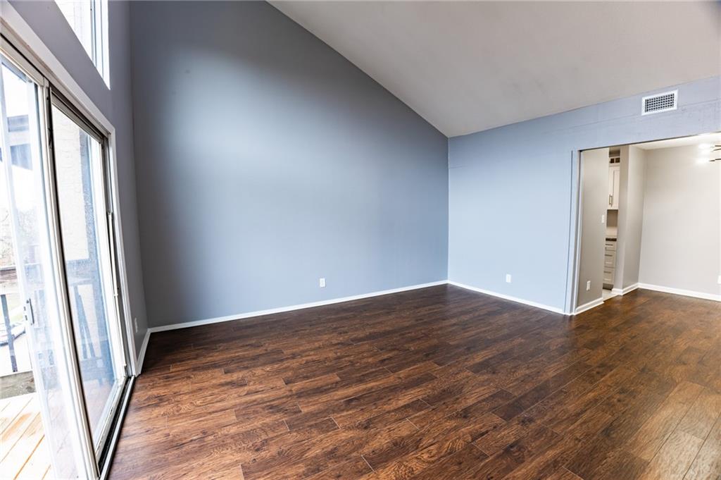 4518 Holly Street 37