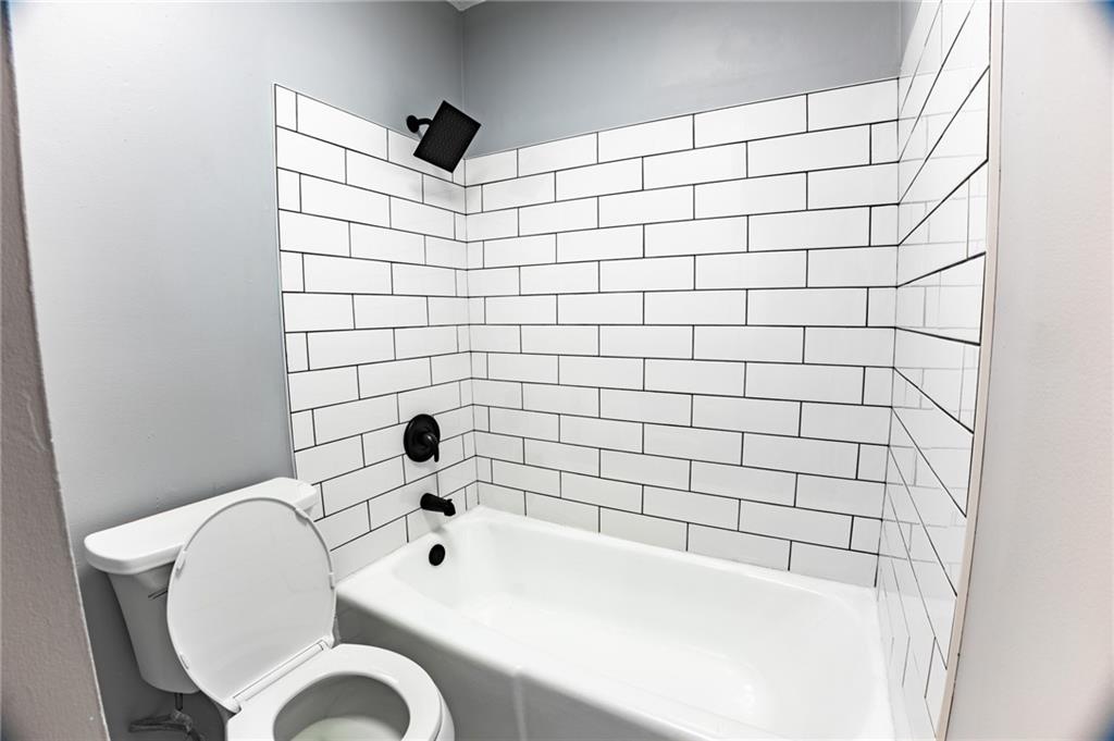 4518 Holly Street 37