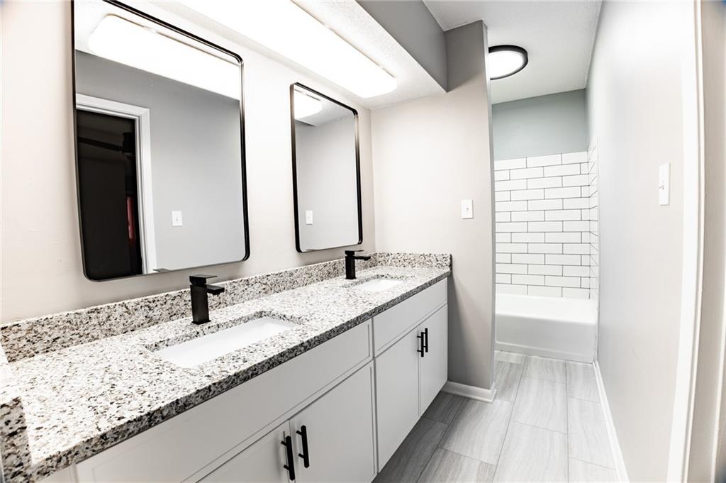 4518 Holly Street 37