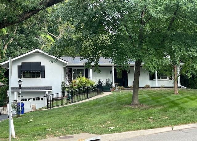 Shawnee, Kansas 66203, United States, 3 Bedrooms Bedrooms, ,2 BathroomsBathrooms,Residential,Pending,212088