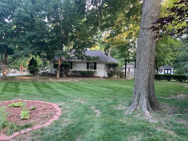 Shawnee, Kansas 66203, United States, 3 Bedrooms Bedrooms, ,2 BathroomsBathrooms,Residential,Pending,212088