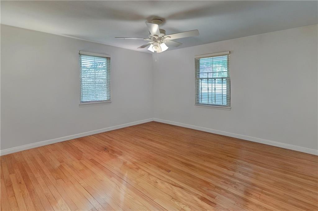 Shawnee, Kansas 66203, United States, 3 Bedrooms Bedrooms, ,2 BathroomsBathrooms,Residential,Pending,212088