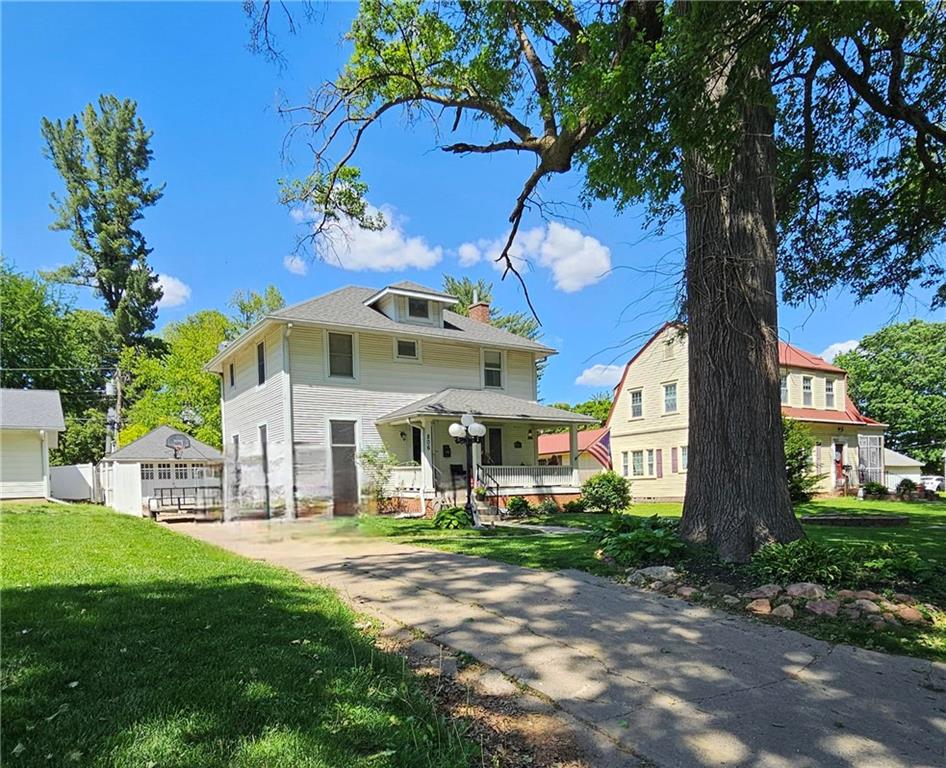 806 Elm Street