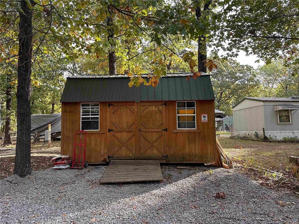 10910 Watchtower Lane