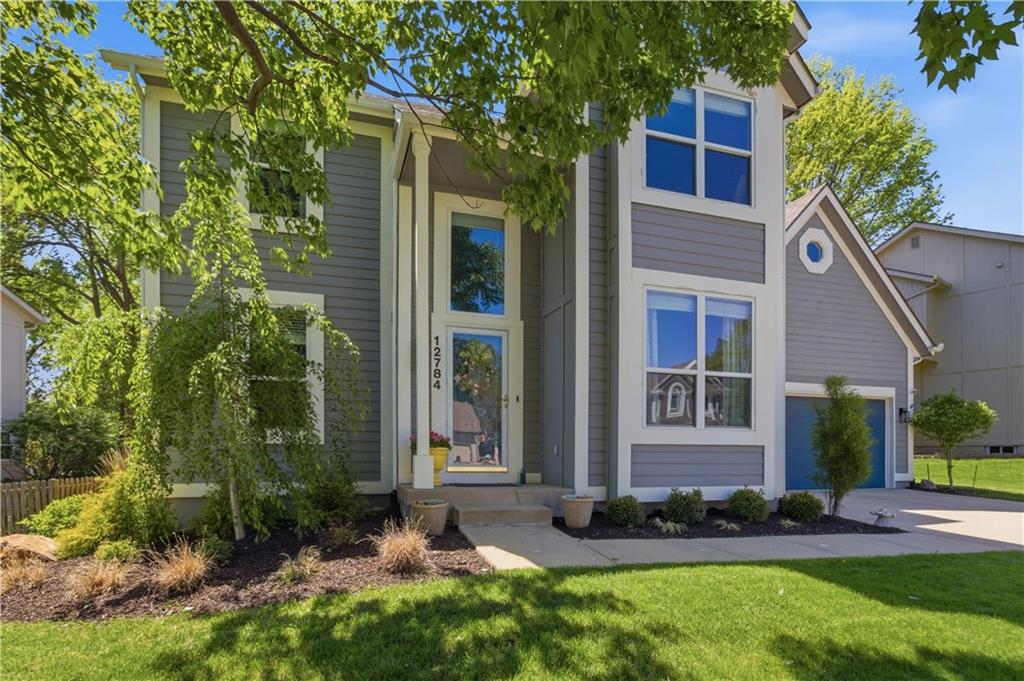 12784 S Hallet Street