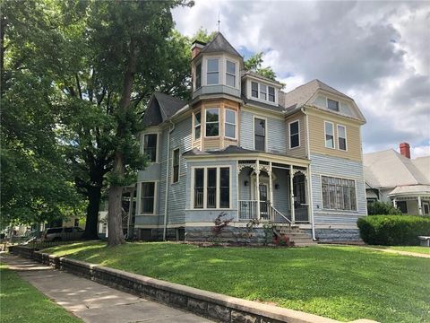 524 S Grand Avenue, Sedalia, MO 65301 - #: 2565792