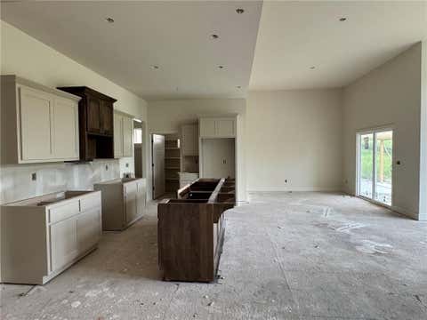 Tiny photo for 2144 Black Walnut Drive, Liberty, MO 64068 (MLS # 2638462)