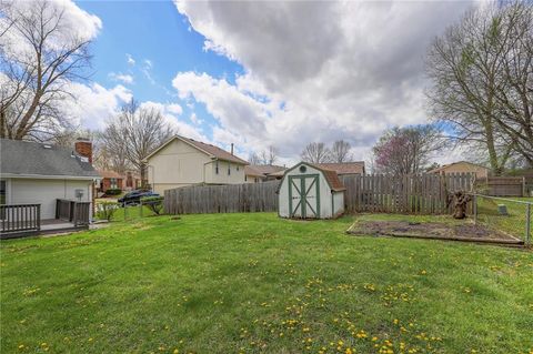 Tiny photo for 924 Shilo Court, Liberty, MO 64068 (MLS # 2610673)