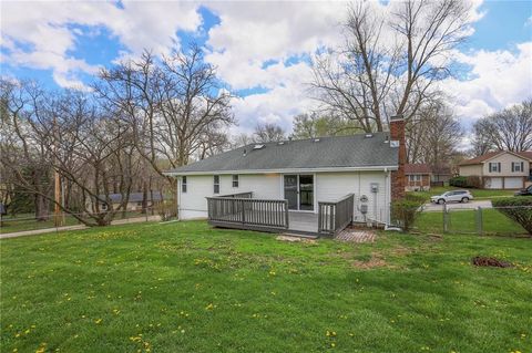 Tiny photo for 924 Shilo Court, Liberty, MO 64068 (MLS # 2610673)