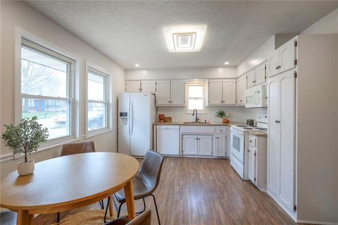 Tiny photo for 924 Shilo Court, Liberty, MO 64068 (MLS # 2610673)