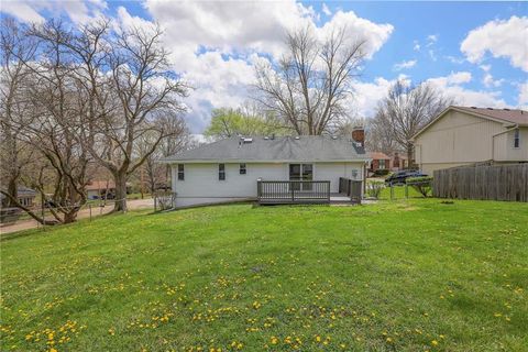 Tiny photo for 924 Shilo Court, Liberty, MO 64068 (MLS # 2610673)