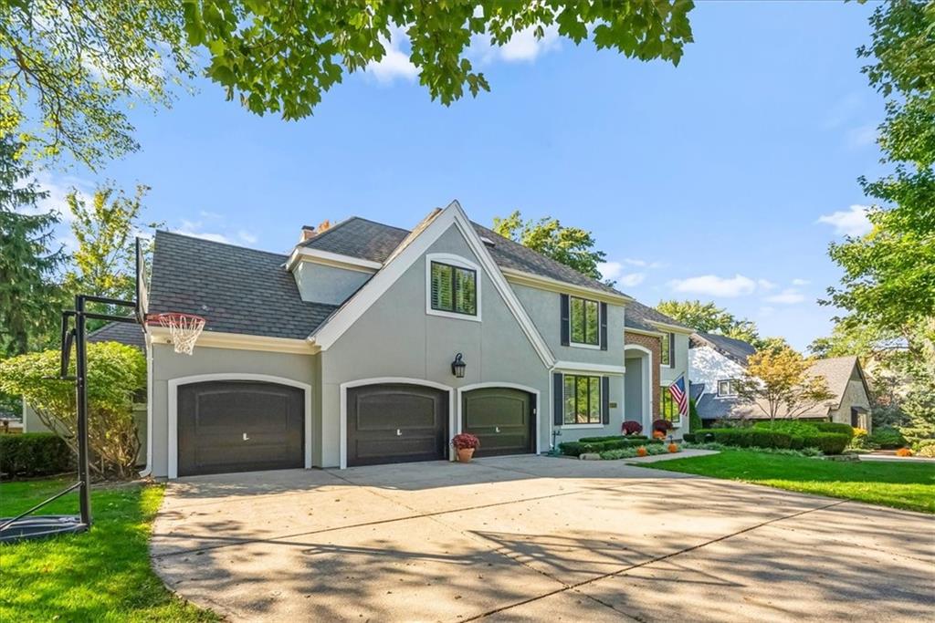 8204 Maple Lane