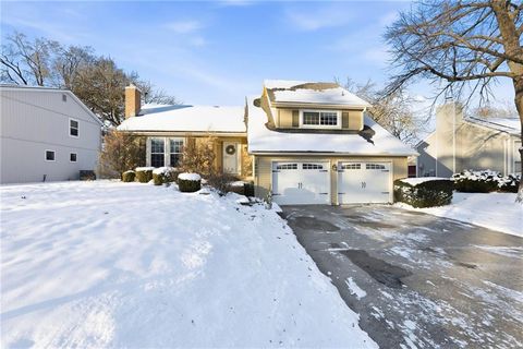 14900 W 91st Terrace, Lenexa, KS 66215 - #: 2592973