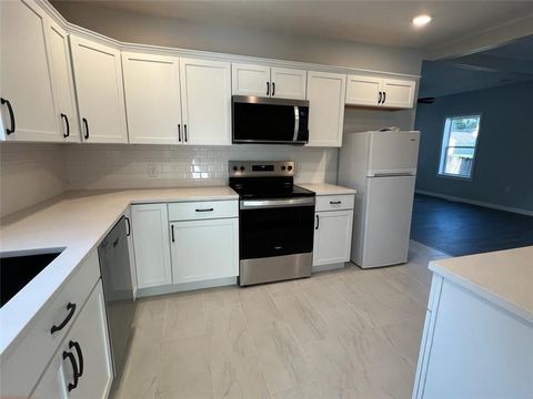 608 W Peoria Street Paola KS 66071