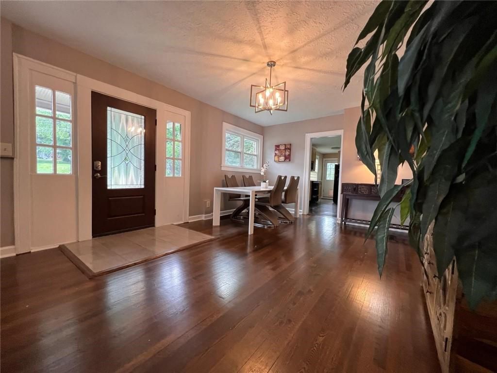 Photo of 4901 Antioch Road, Overland Park, KS 66203 (MLS # 2627364)