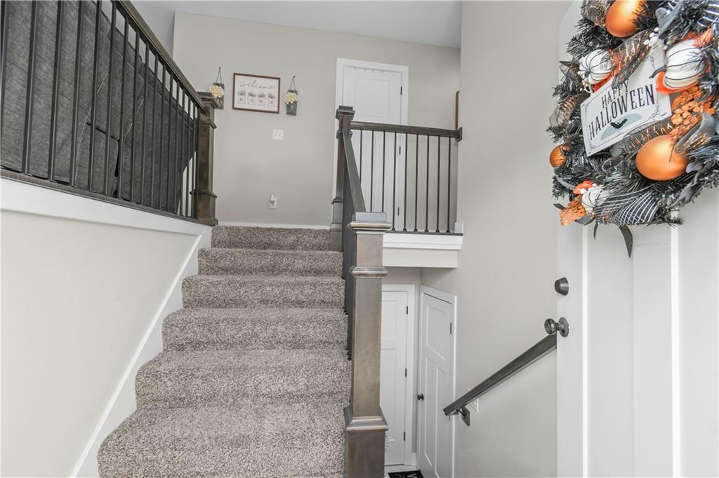 506 SW Meadowood Drive