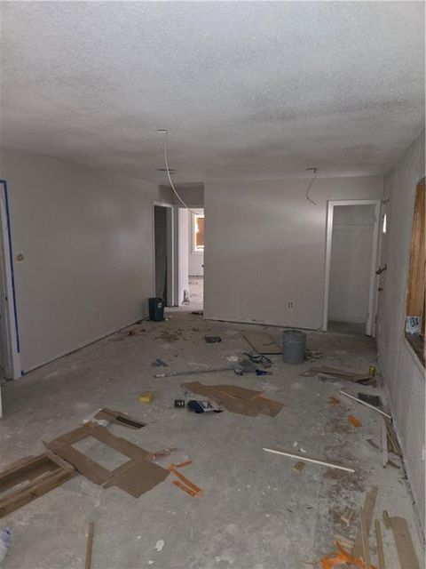 Tiny photo for 1125 Elizabeth Street, Liberty, MO 64068 (MLS # 2605656)