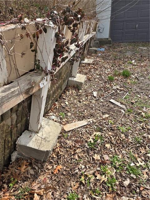 Tiny photo for 1125 Elizabeth Street, Liberty, MO 64068 (MLS # 2605656)