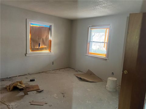 Tiny photo for 1125 Elizabeth Street, Liberty, MO 64068 (MLS # 2605656)