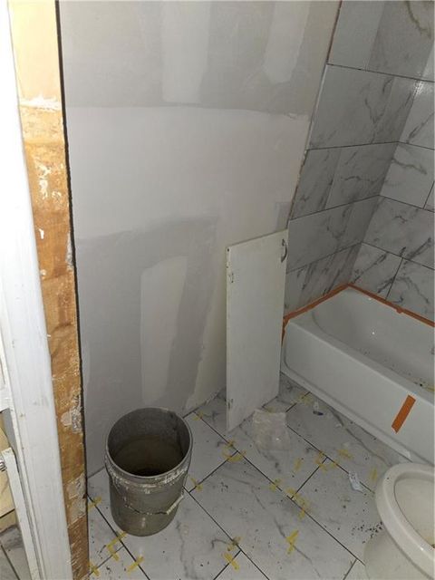 Tiny photo for 1125 Elizabeth Street, Liberty, MO 64068 (MLS # 2605656)