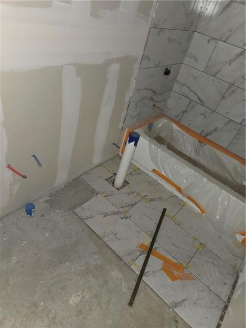 Tiny photo for 1125 Elizabeth Street, Liberty, MO 64068 (MLS # 2605656)