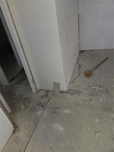 Tiny photo for 1125 Elizabeth Street, Liberty, MO 64068 (MLS # 2605656)