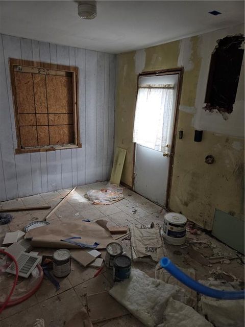 Tiny photo for 1125 Elizabeth Street, Liberty, MO 64068 (MLS # 2605656)