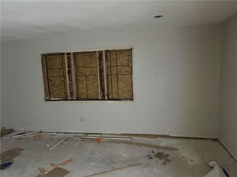 Tiny photo for 1125 Elizabeth Street, Liberty, MO 64068 (MLS # 2605656)