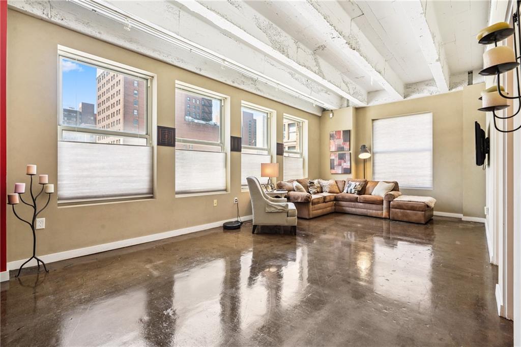 21 W 10th Street 9D