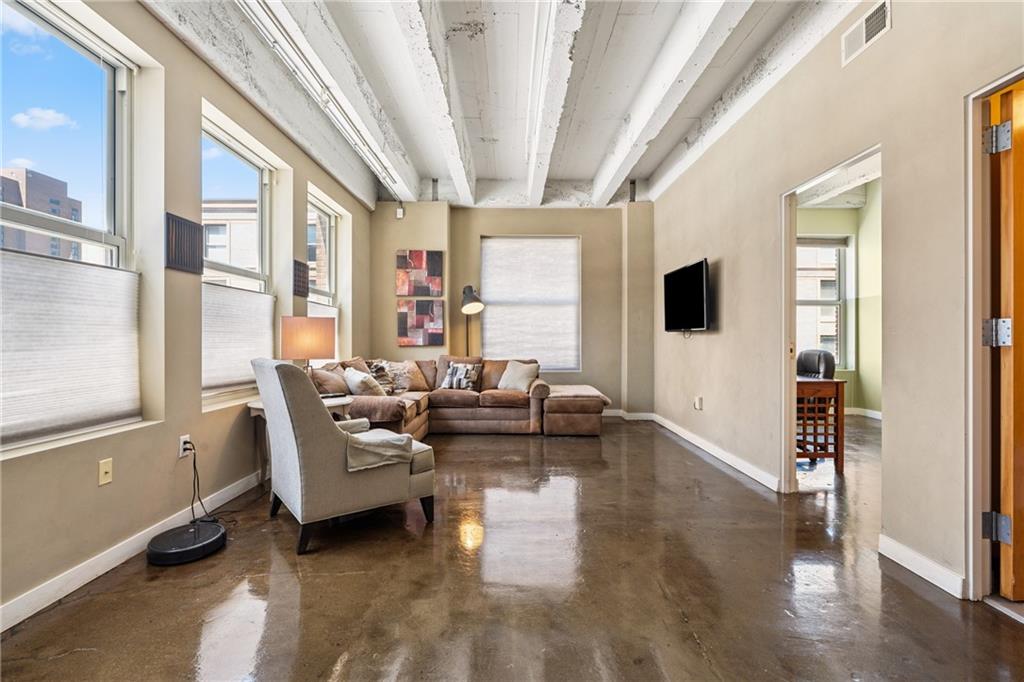 21 W 10th Street 9D
