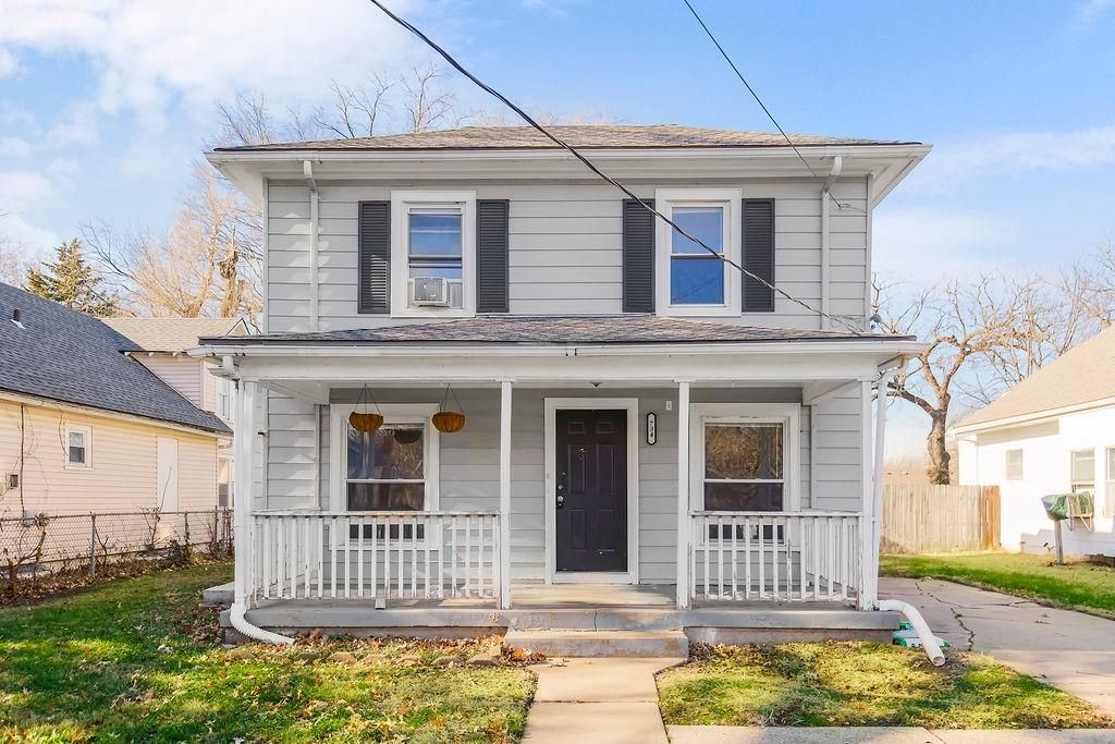 Photo of 734 S Hawthorne Avenue, Independence, MO 64053 (MLS # 2592467)