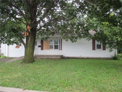 Photo of 516 Seargent Avenue, Marshall, MO 65340 (MLS # 2638126)