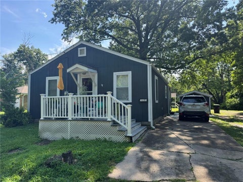 Photo of 1007 Lexington N/A S, Harrisonville, MO 64701 (MLS # 2632742)